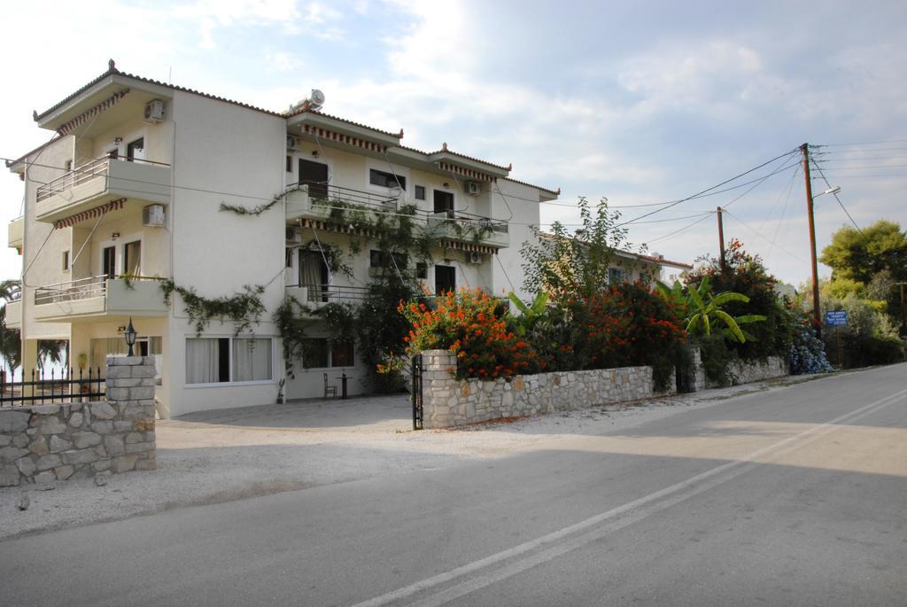 דירות איריה 'Αγριοι Λιμένες מראה חיצוני תמונה